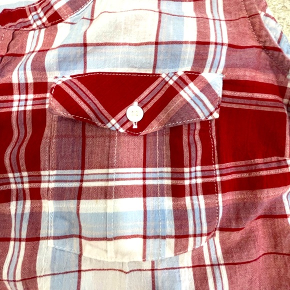 Eddie Bauer. patriotic sleeveless shirt worn once! - Picture 4 of 8